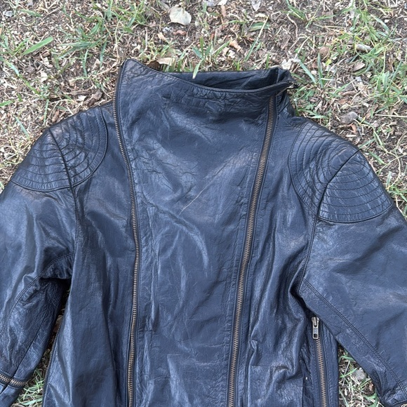 Women's Black Jacket - Picture 5 of 9